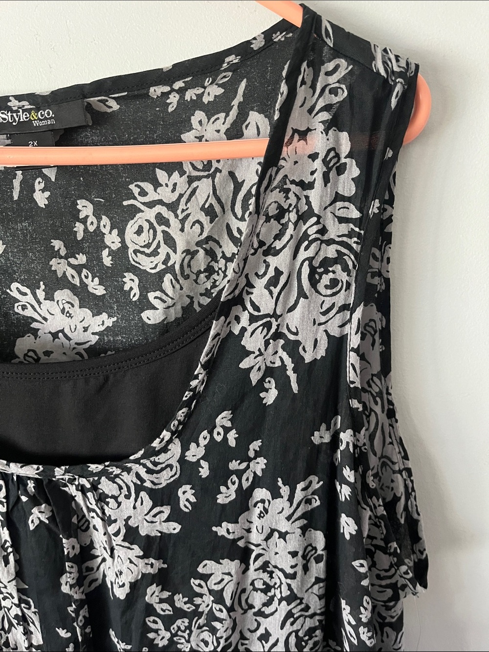 Style & Co. Women’s Black and Gray Floral Scoop-Neck Lined Tunic Size 2X NWT - Picture 5 of 14